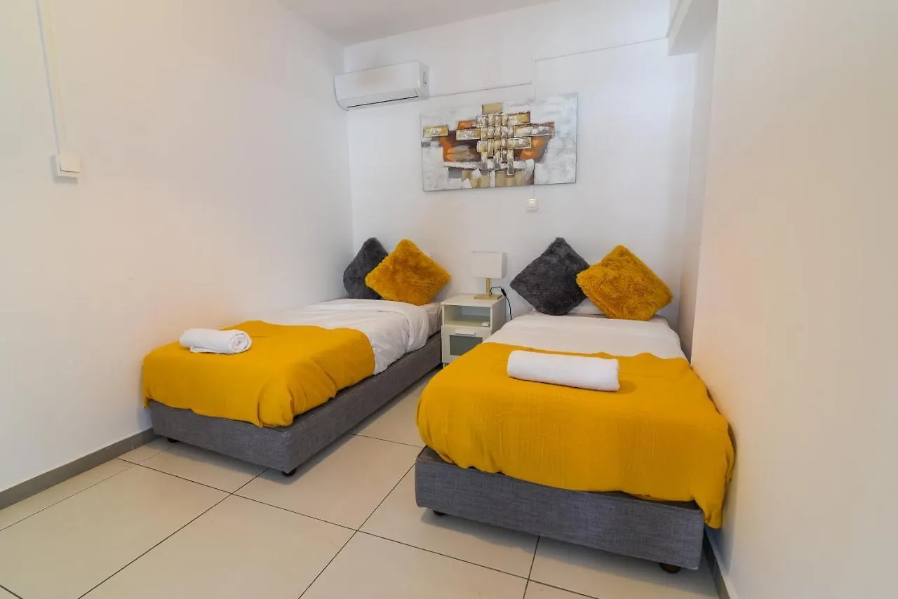 Jana'S 2-Br Apartment In לרנקה 0*,  קפריסין